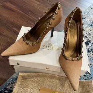 Bridget Shuster size 7